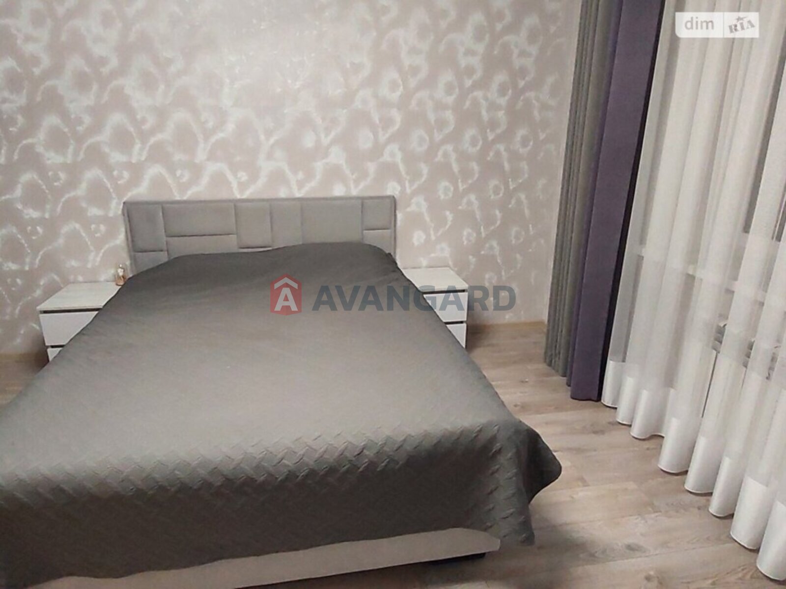 1 ����. ��������, 57/20/23 ��. �., 6/8 ���� ���� 23