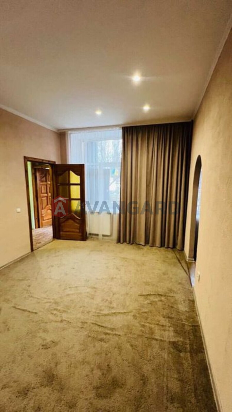 2 ����. ��������, 38/-/10 ��. �., 1/3 ���� ���� 11