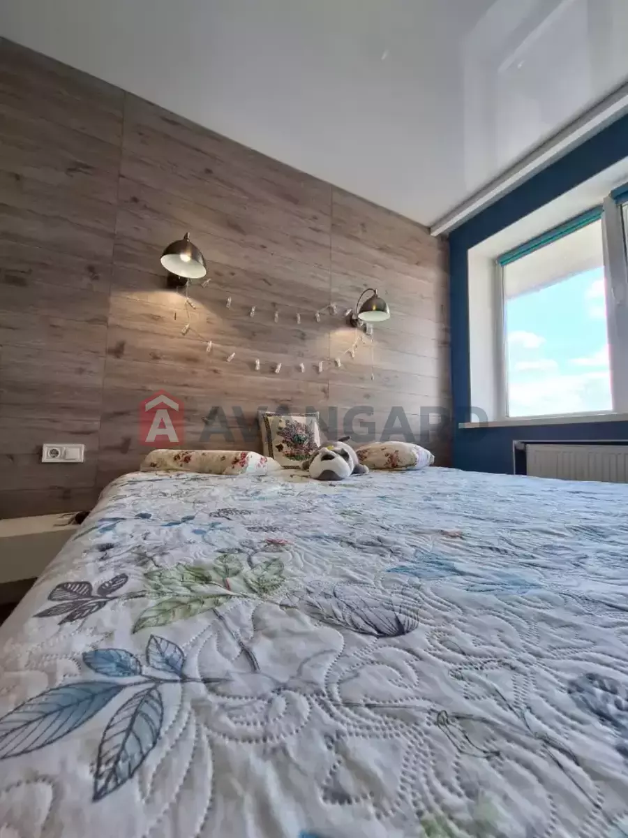 2 ��. ��������, 45/25/15 ��. �., 17/18 ������ ���� 13