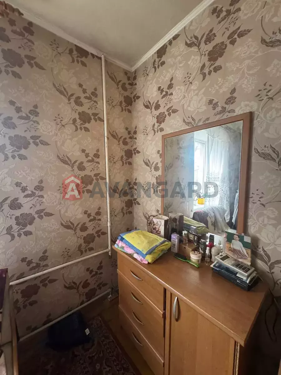 2 ��. ��������, 43/-/5 ��. �., 2/2 ������ ���� 3