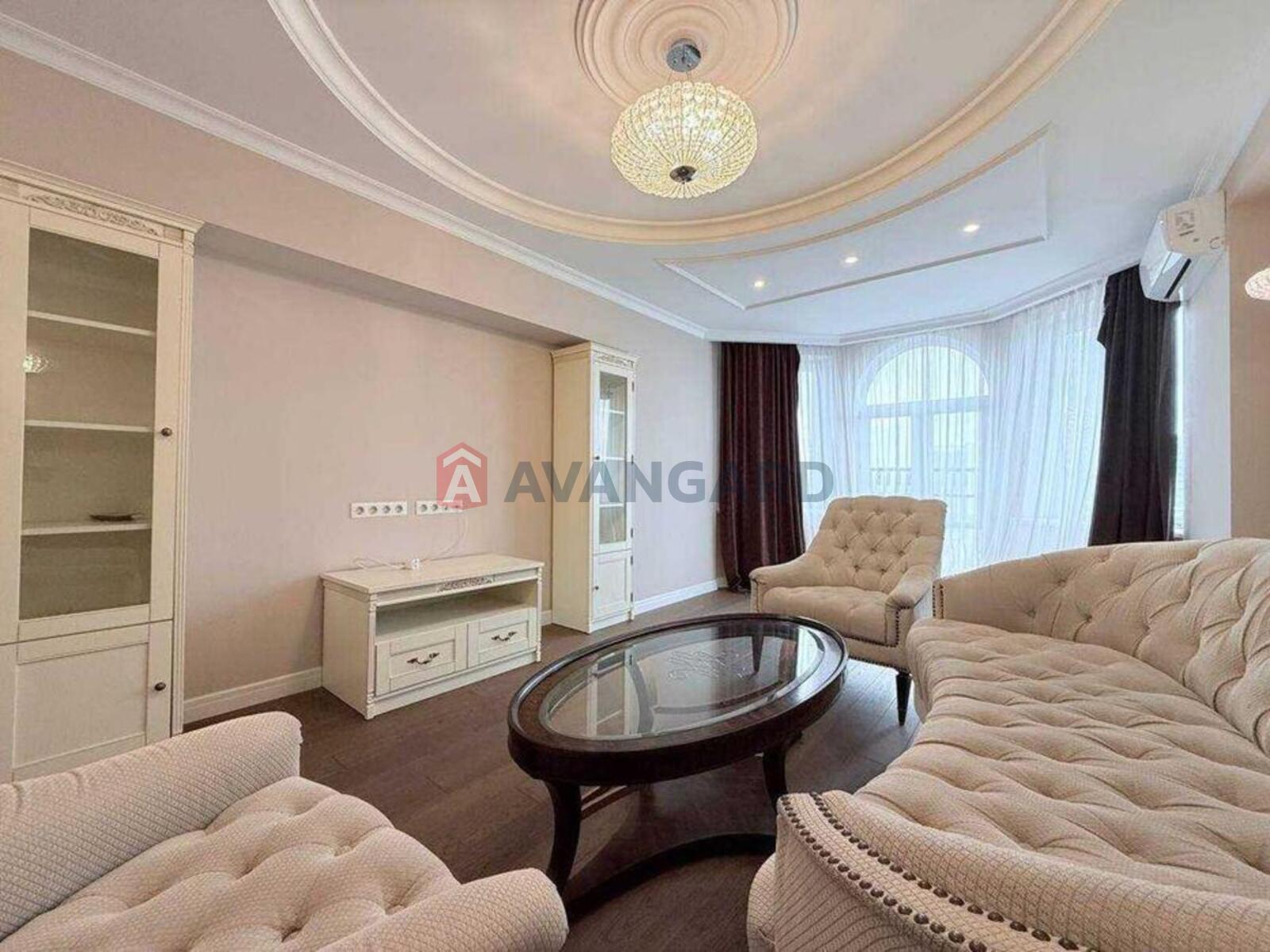 4 ��. ��������, 148/-/20 ��. �., 18/21 ������ ���� 1