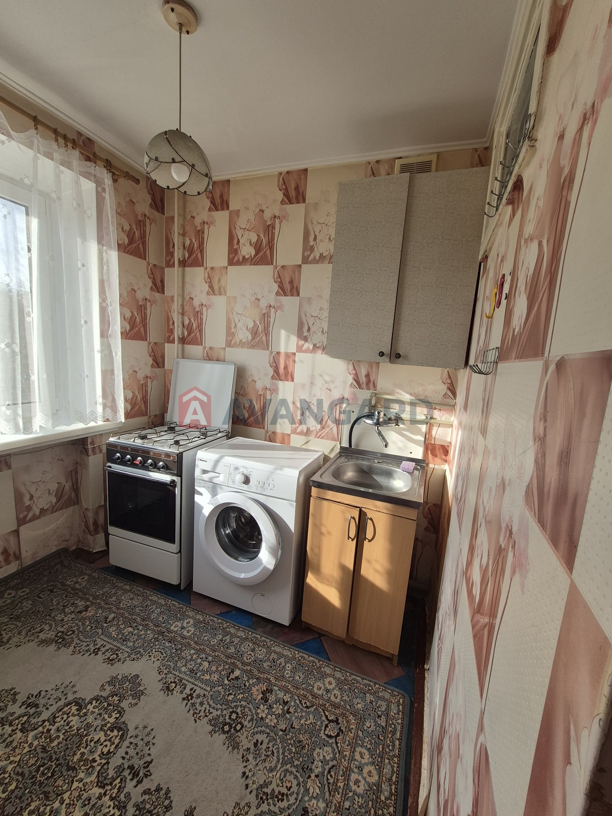 2 ����. ��������, 42.5/29.8/5.8 ��. �., 2/5 ���� ���� 10