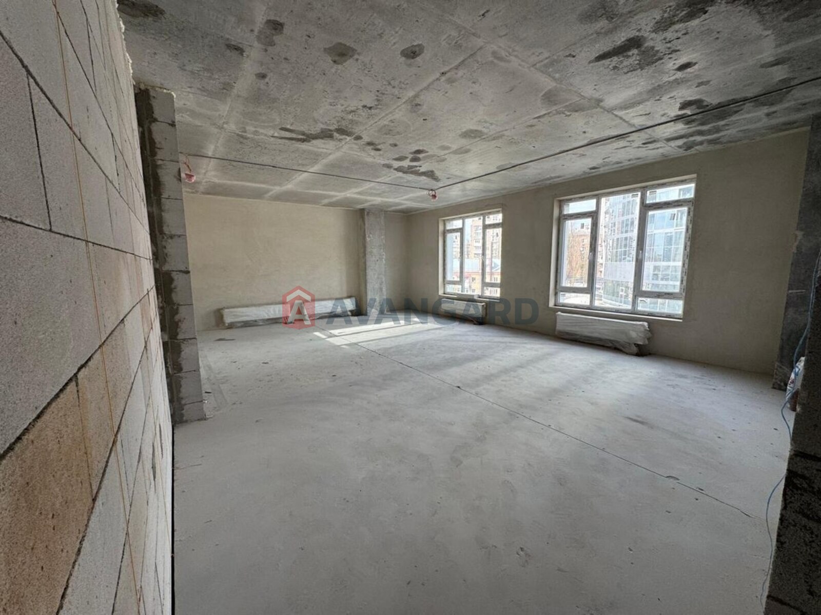 1 ��. ��������, 64/20/25 ��. �., 9/9 ������ ���� 2