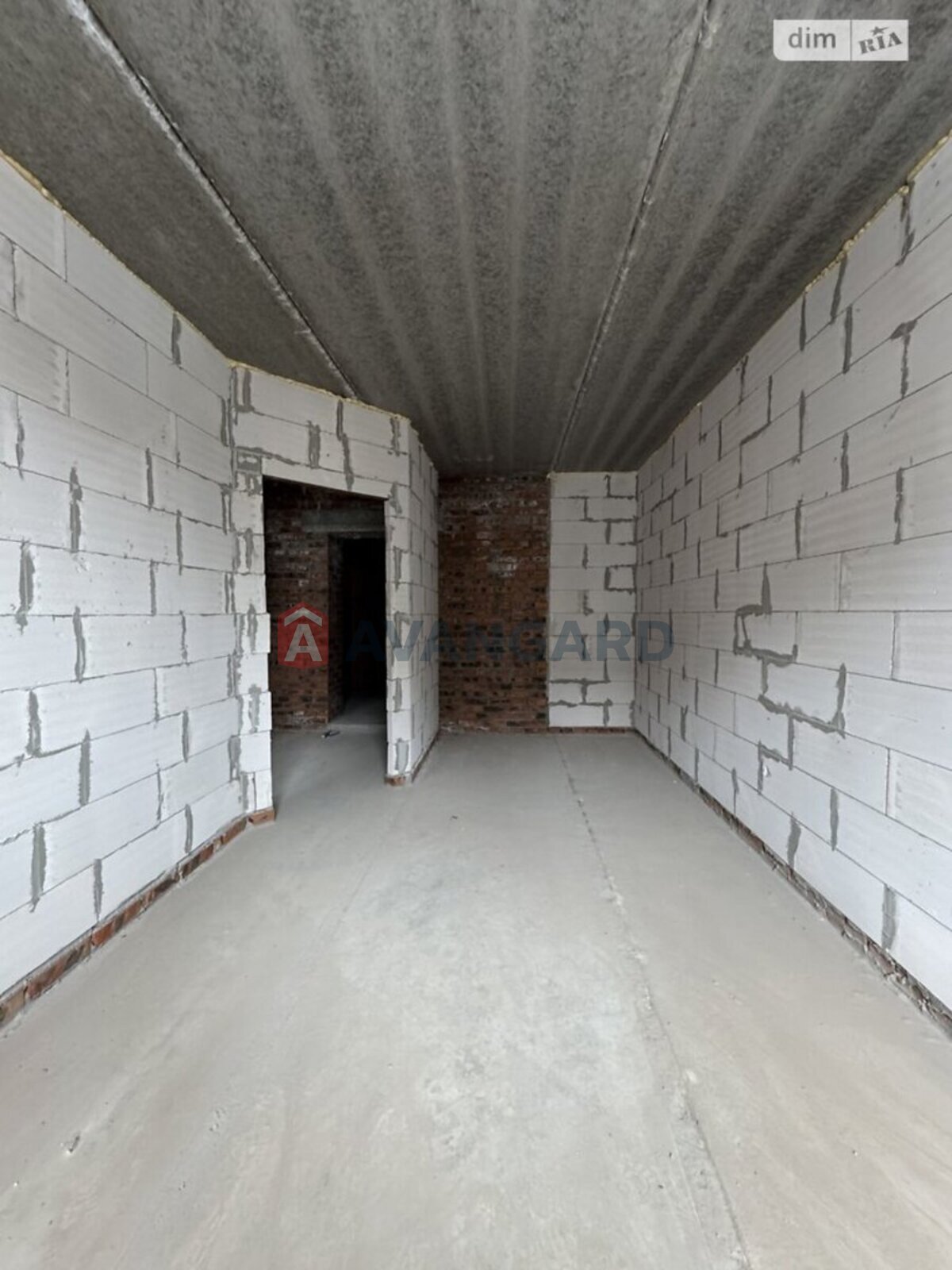 1 ��. ��������, 35/15/9 ��. �., 6/10 ������ ���� 2