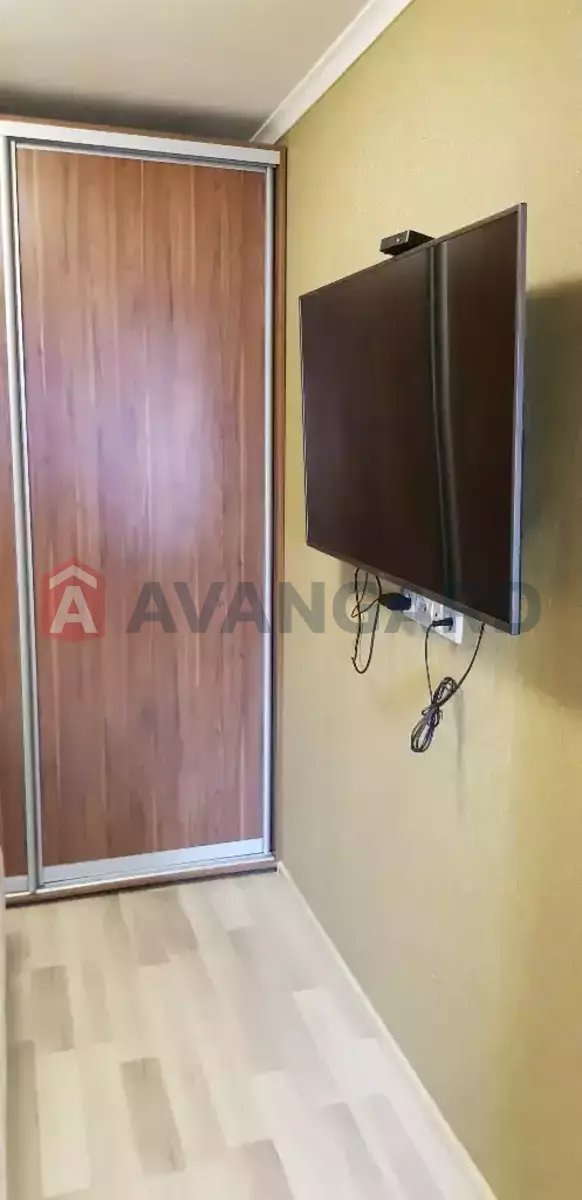 1 ��. ��������, 29/17/4 ��. �., 5/5 ������ ���� 16