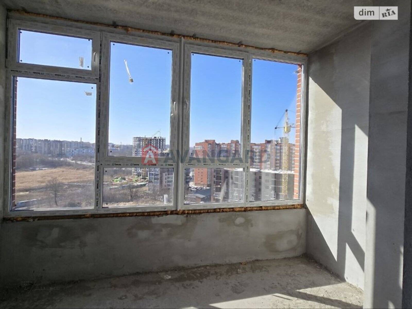 3 ��. ��������, 83/47/17 ��. �., 8/10 ������ ���� 19