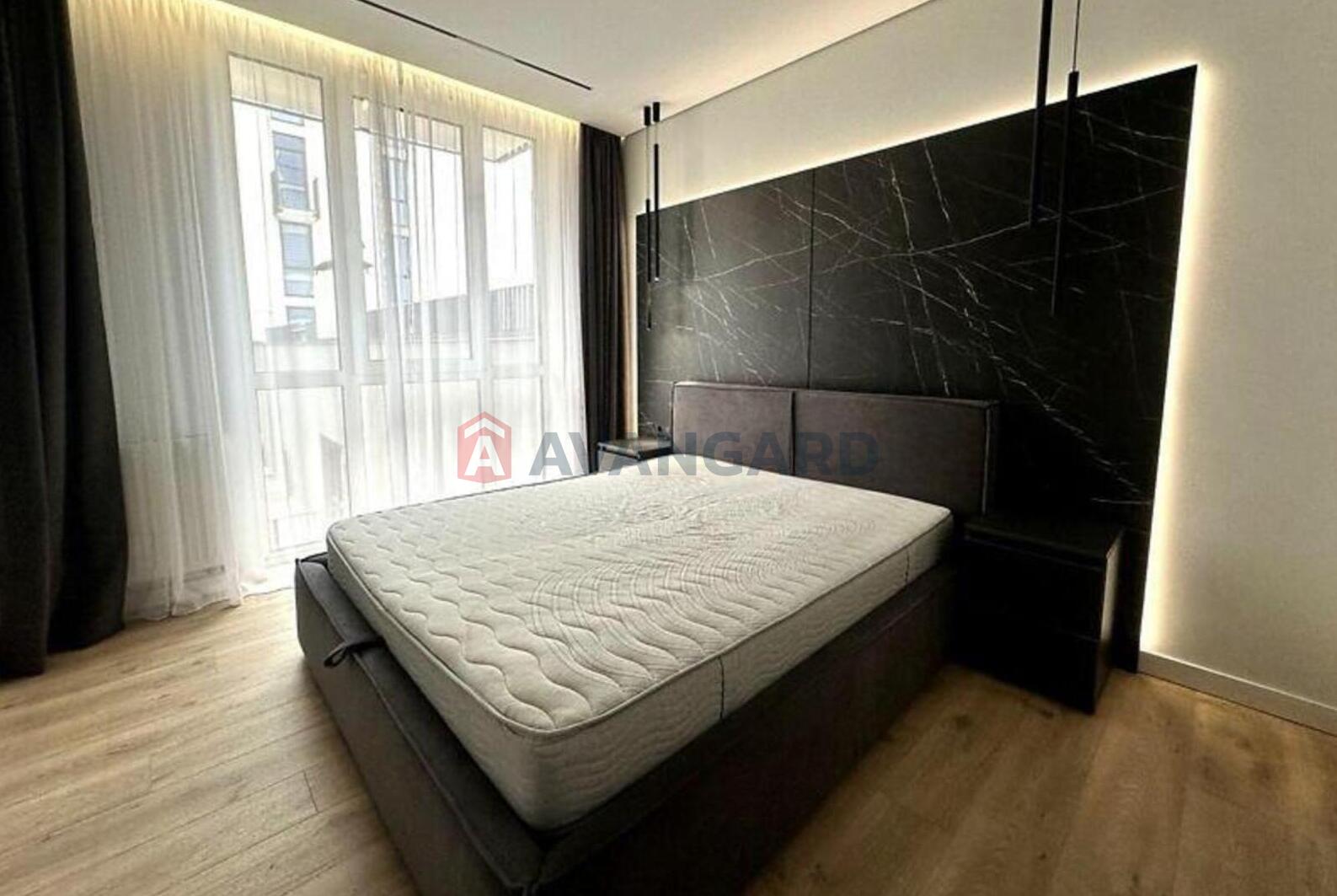 1 ��. ��������, 48/13/22 ��. �., 4/7 ������ ���� 6