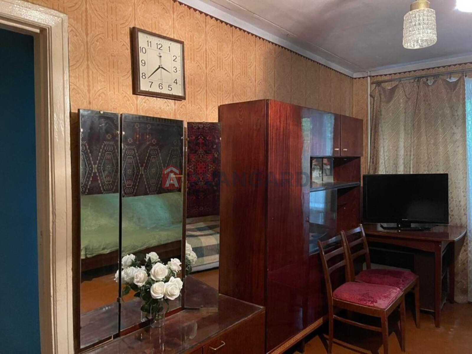 1 ��. ��������, 28/-/5 ��. �., 2/5 ������ ���� 2