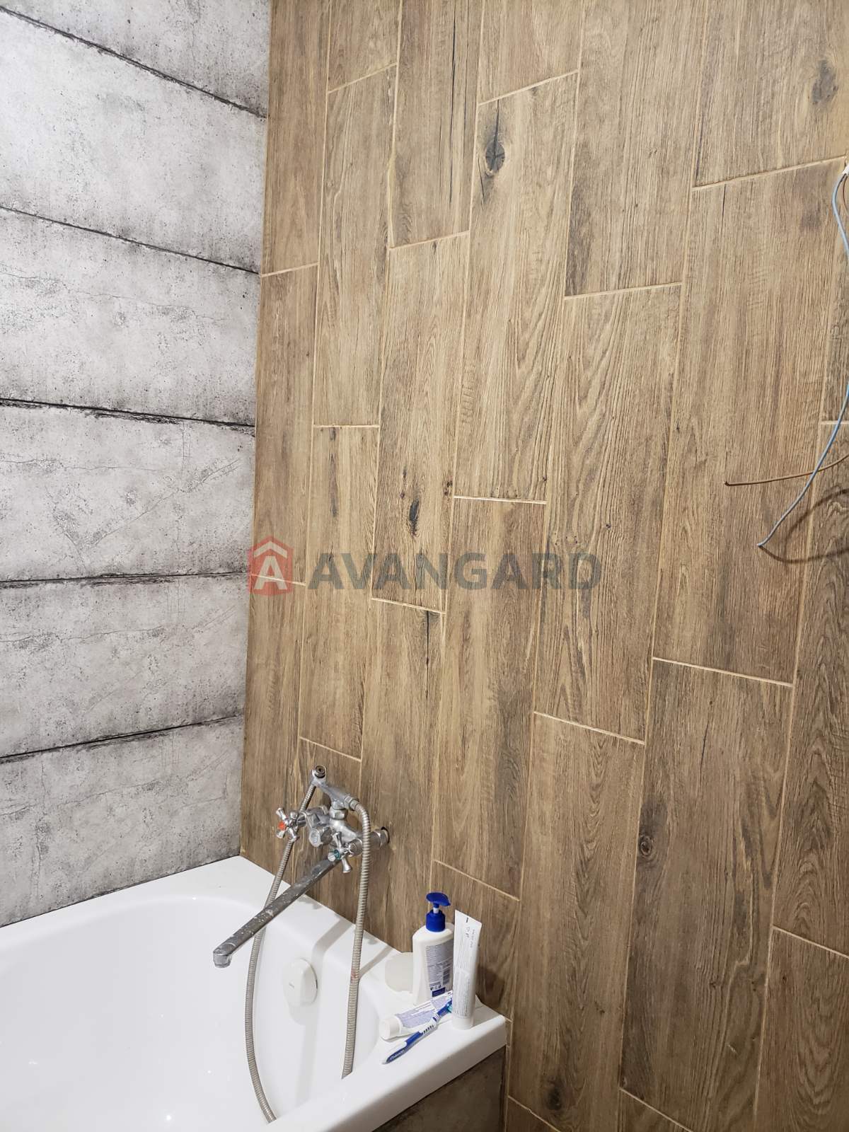 2 ��. ��������, 53/-/8 ��. �., 7/10 ������ ���� 10