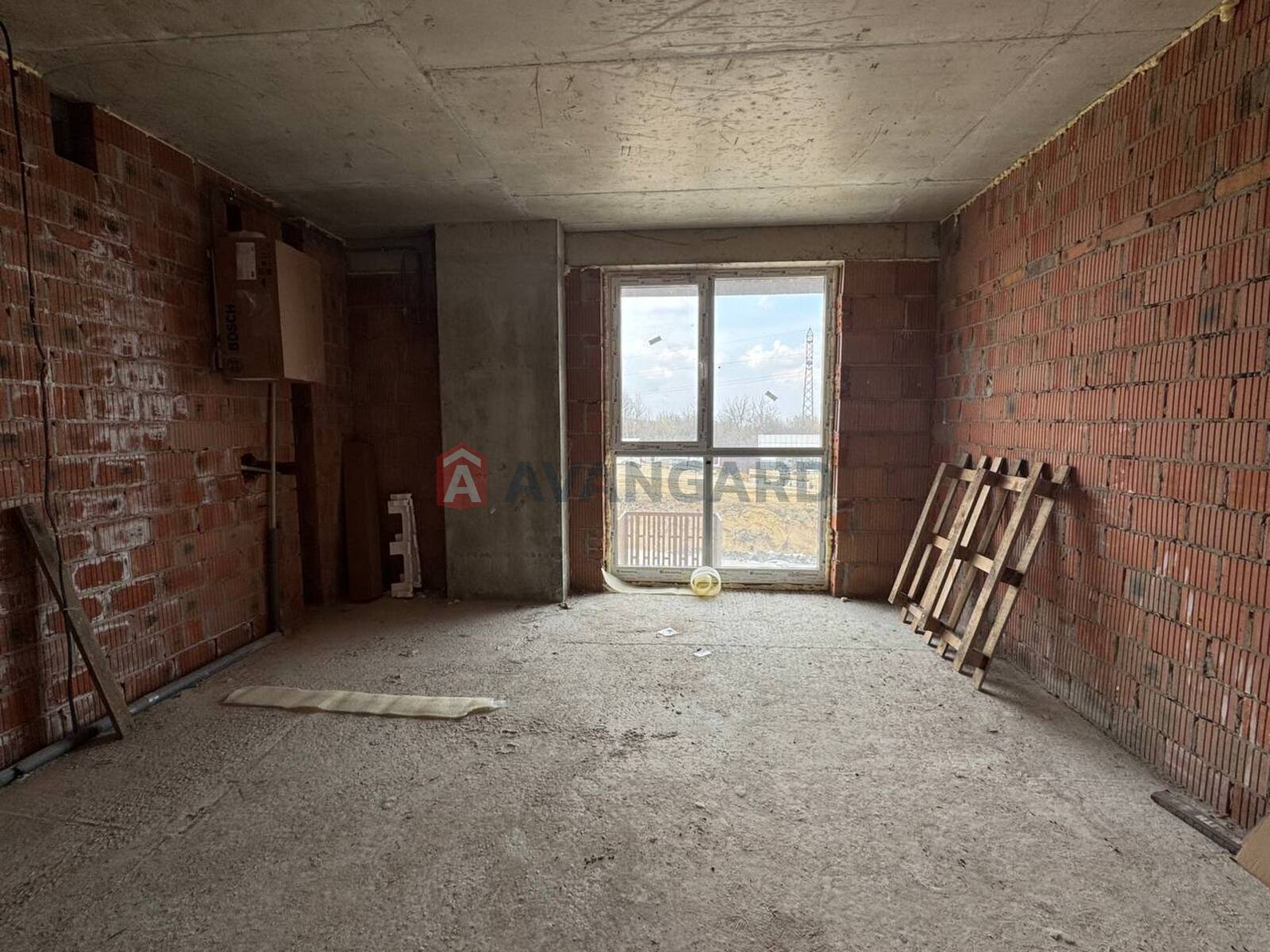 3 ��. ��������, 82,19/45/21 ��. �., 2/7 ������ ���� 4