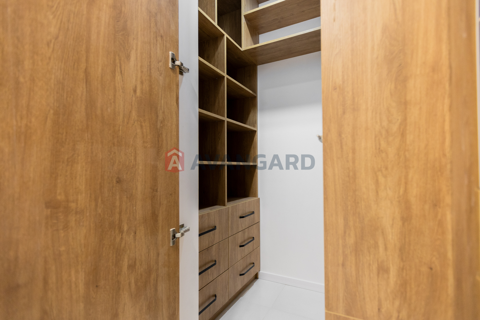 1 ��. ��������, 36/18/15 ��. �., 10/26 ������ ���� 7