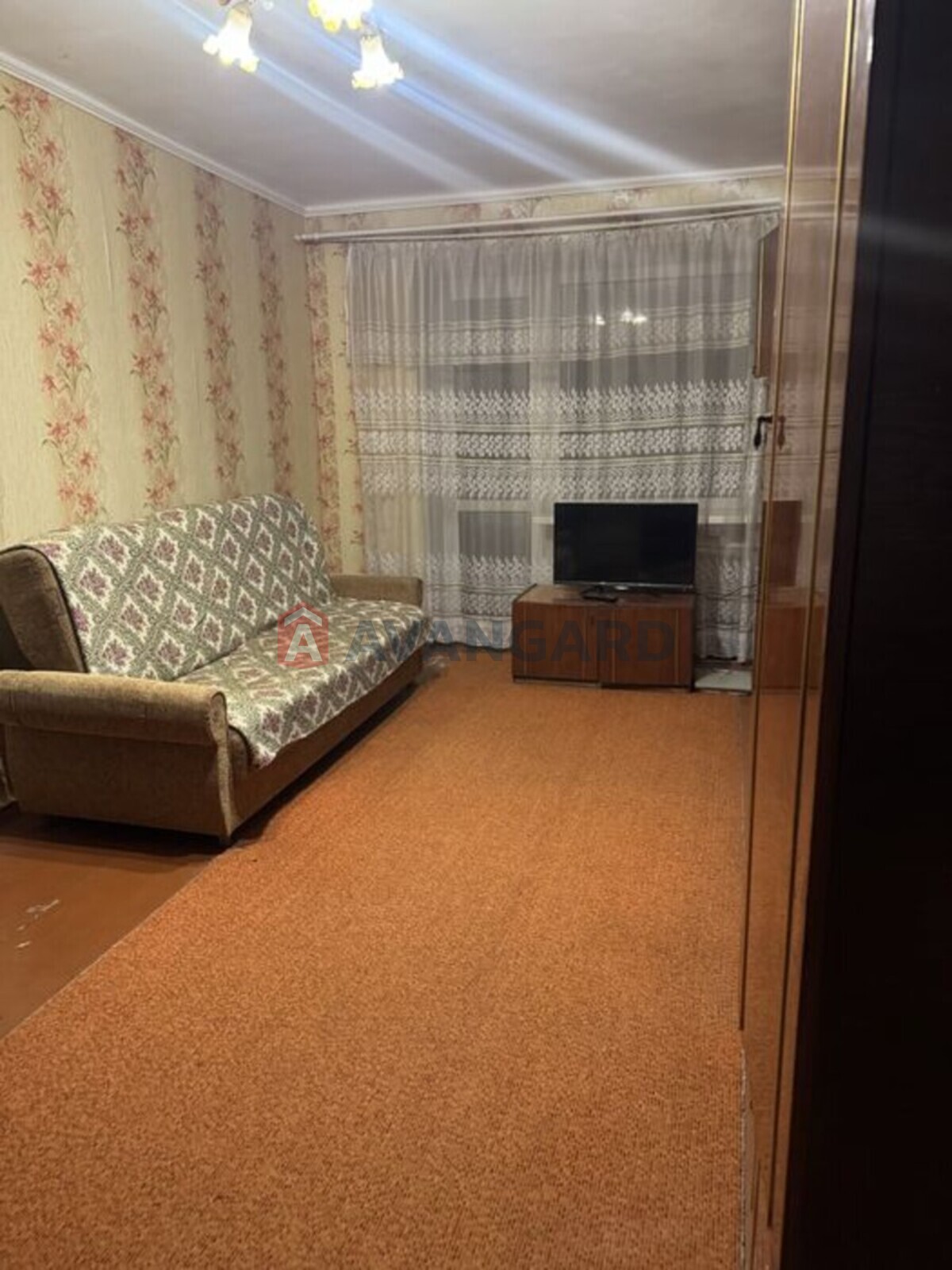 2 ��. ��������, 45/-/6 ��. �., 4/5 ������ ���� 3