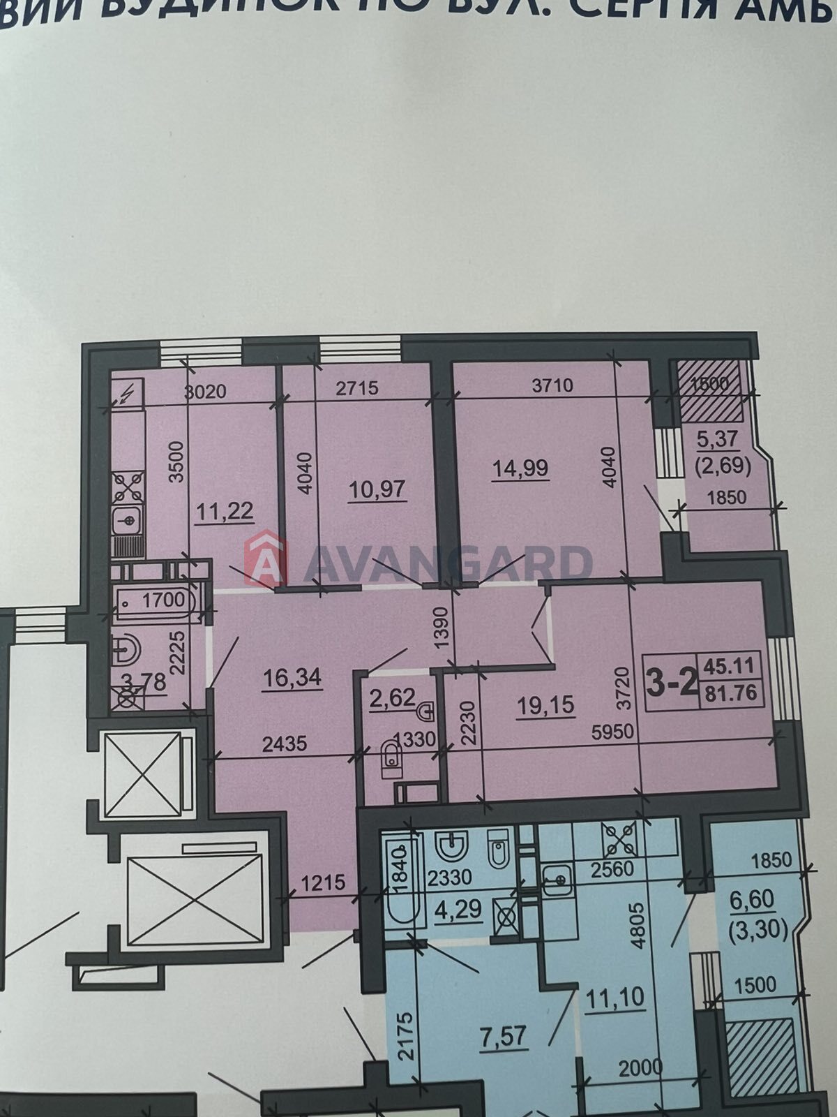 3 ��. ��������, 103/45/11 ��. �., 4/10 ������ ���� 12