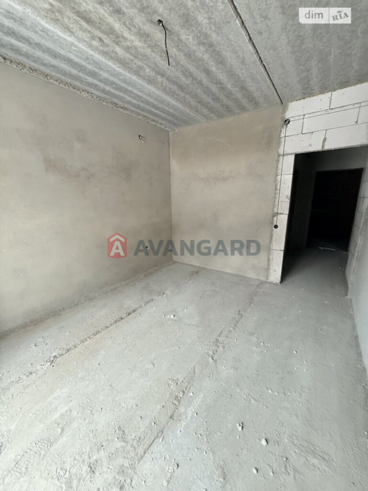 2 ��. ��������, 73/-/25 ��. �., 2/9 ������ ���� 5