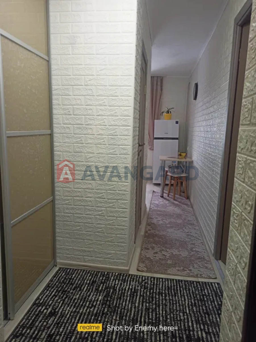 1 ��. ��������, 29/-/5 ��. �., 7/9 ������ ���� 8