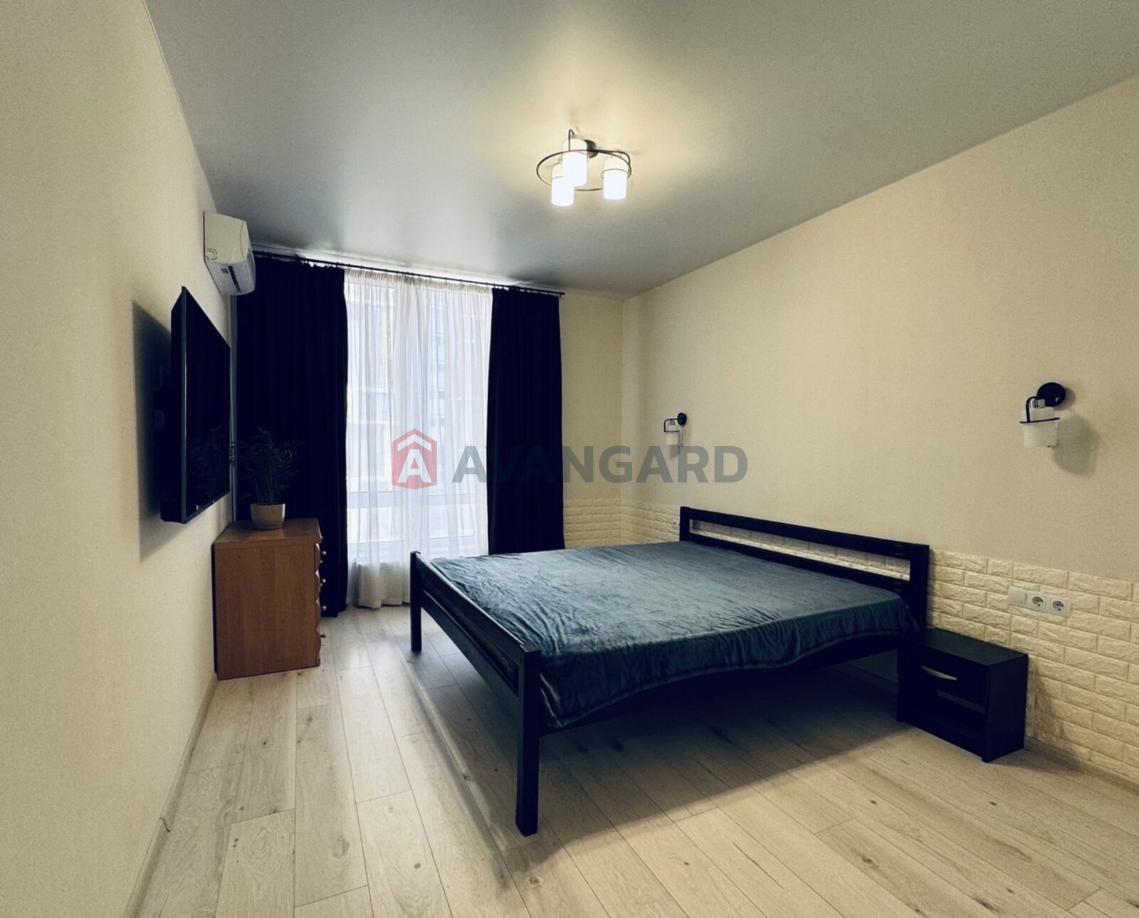 1 ��. ��������, 42.5/15.1/14.5 ��. �., 5/15 ������ ���� 5