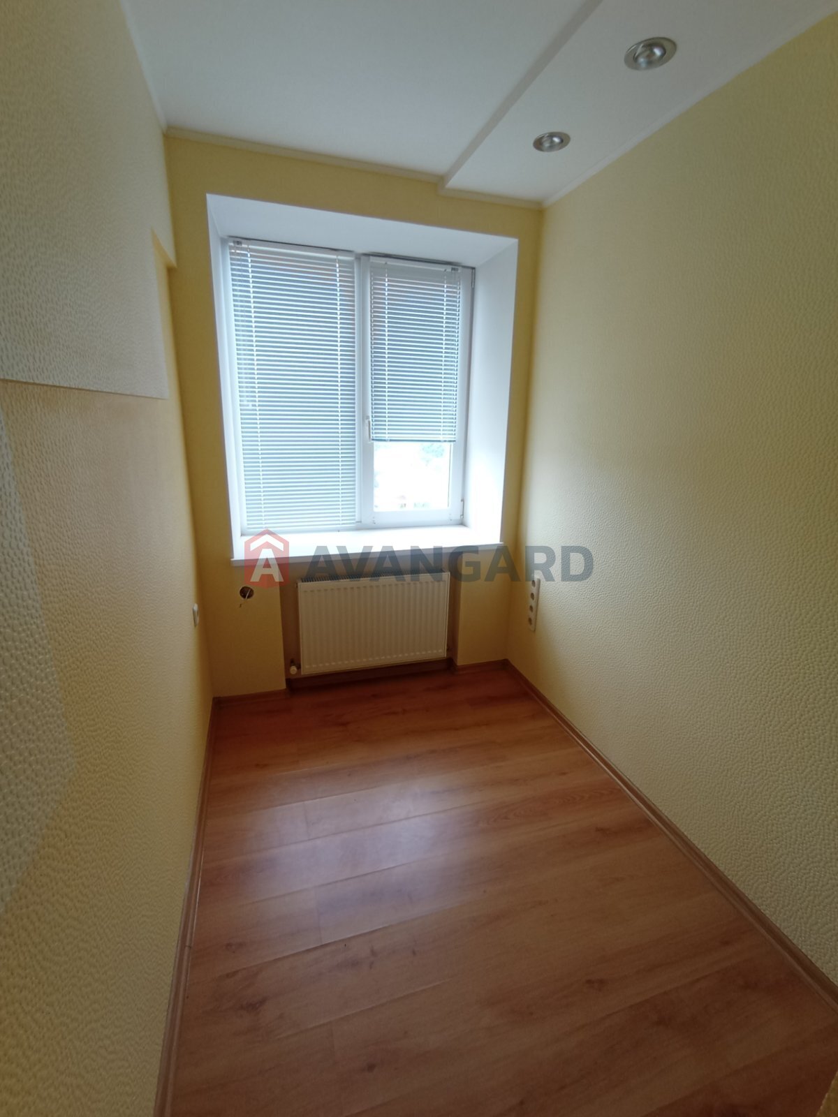 3 . , 99/42/34 . ., 8/9   11