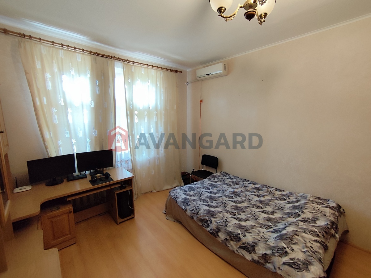 1 . , 41/-/7 . ., 3/5   9