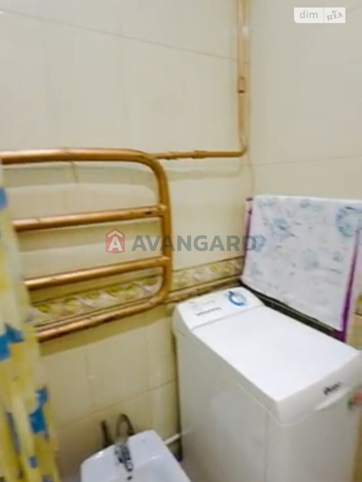 3 ��. ��������, 63/42/7 ��. �., 2/4 ������ ���� 5