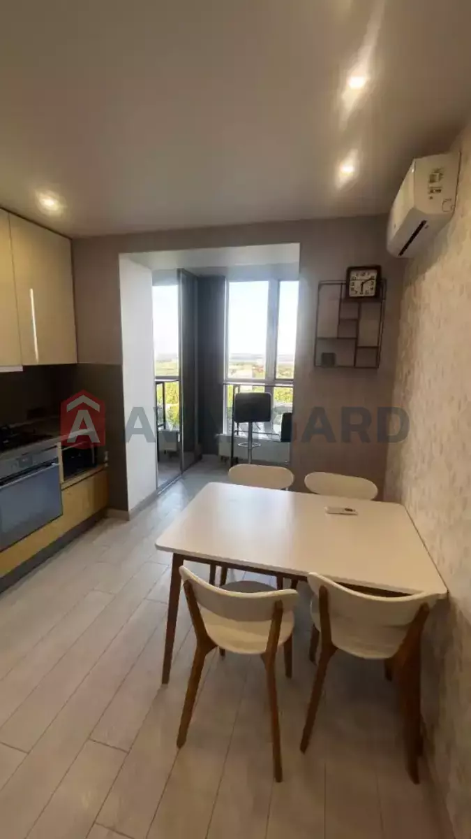 2 . , 68/50/10 . ., 8/10   1