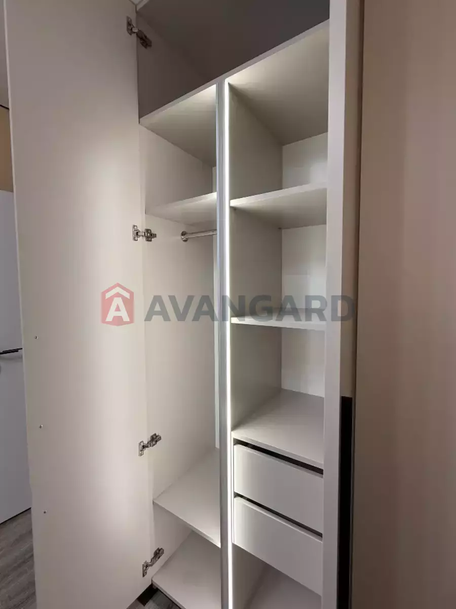 1 ��. ��������, 46/-/18 ��. �., 7/10 ������ ���� 7