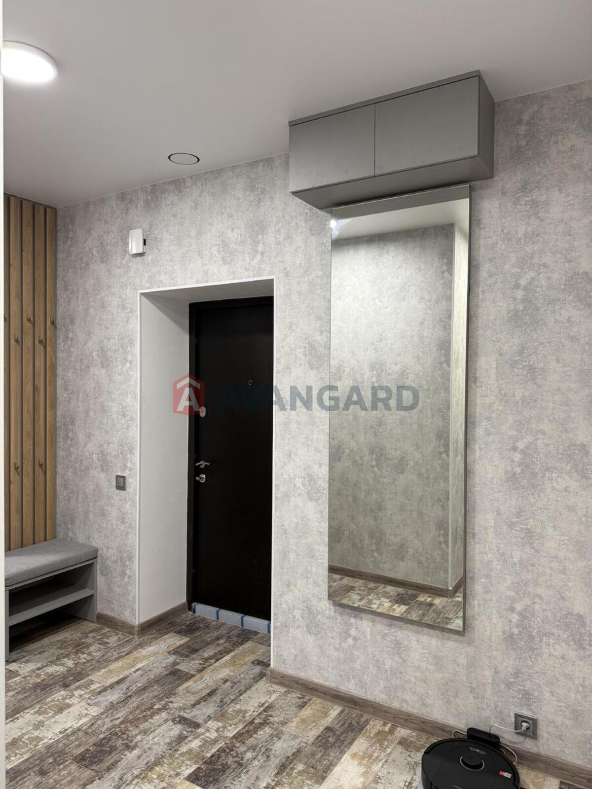 2 ��. ��������, 66/36/10 ��. �., 9/23 ������ ���� 18