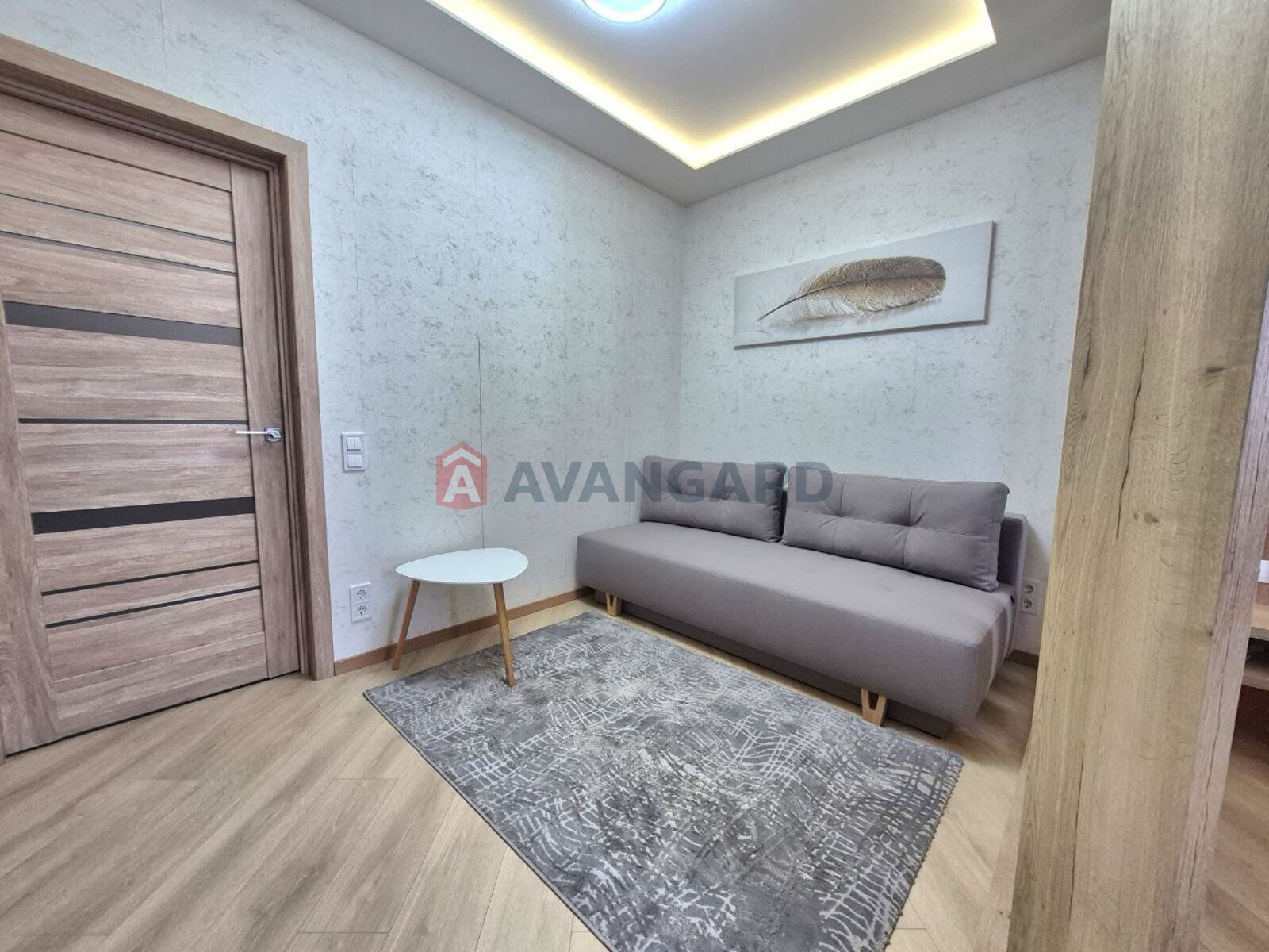 1 ��. ��������, 51,6/17,8/14,3 ��. �., 11/25 ������ ���� 6