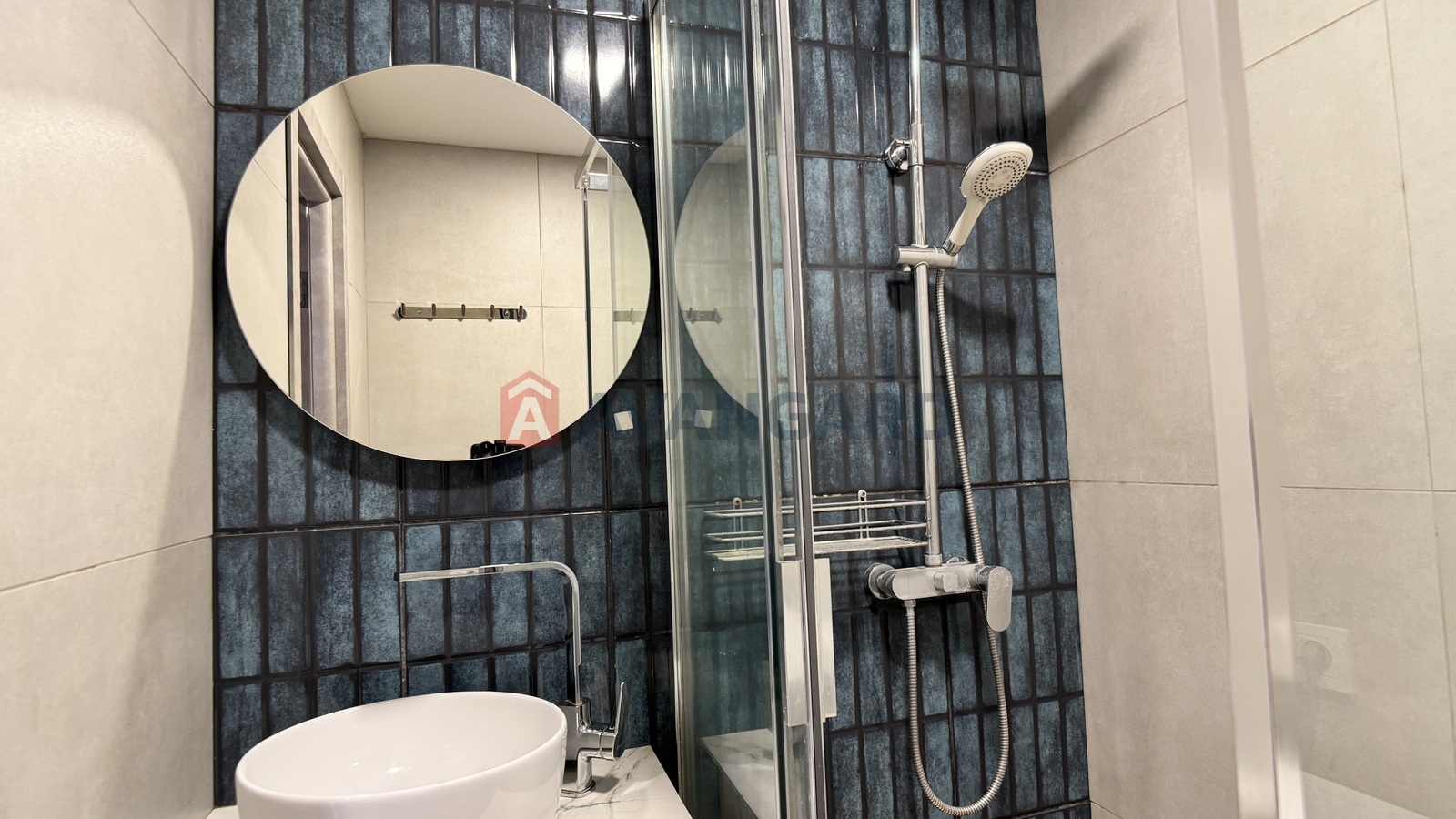 2 ��. ��������, 70/33/20 ��. �., 11/14 ������ ���� 18