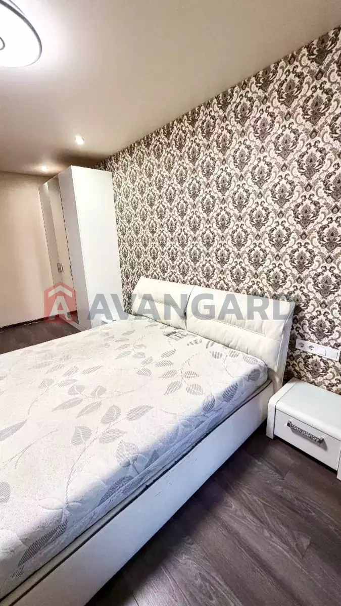 3 ��. ��������, 116/-/- ��. �., 4/12 ������ ���� 21