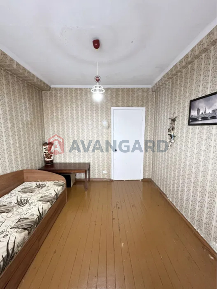 4 ��. ��������, 78/50/6 ��. �., 9/9 ������ ���� 7