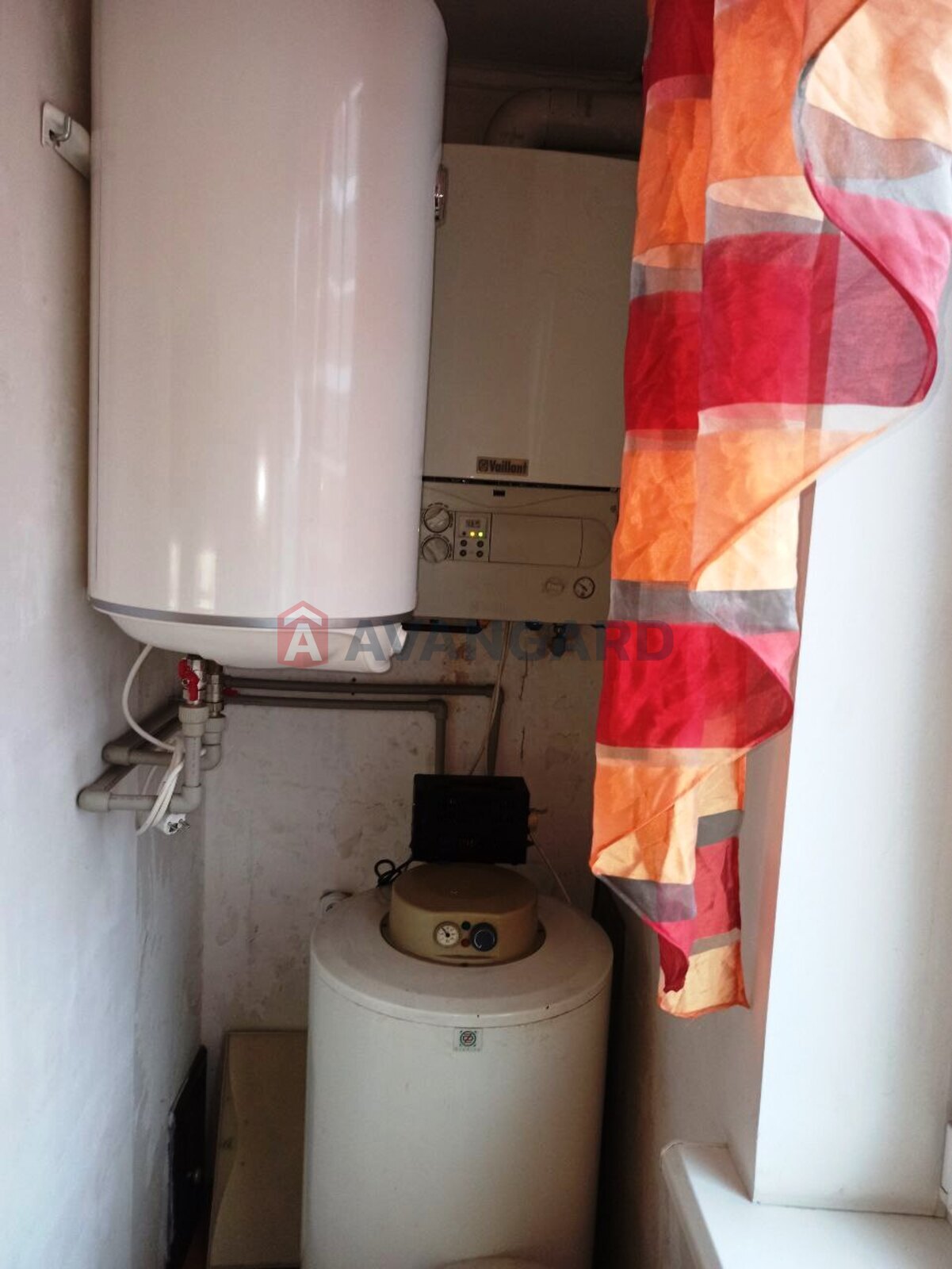 4 . , 213/-/21 . ., 10/11   12