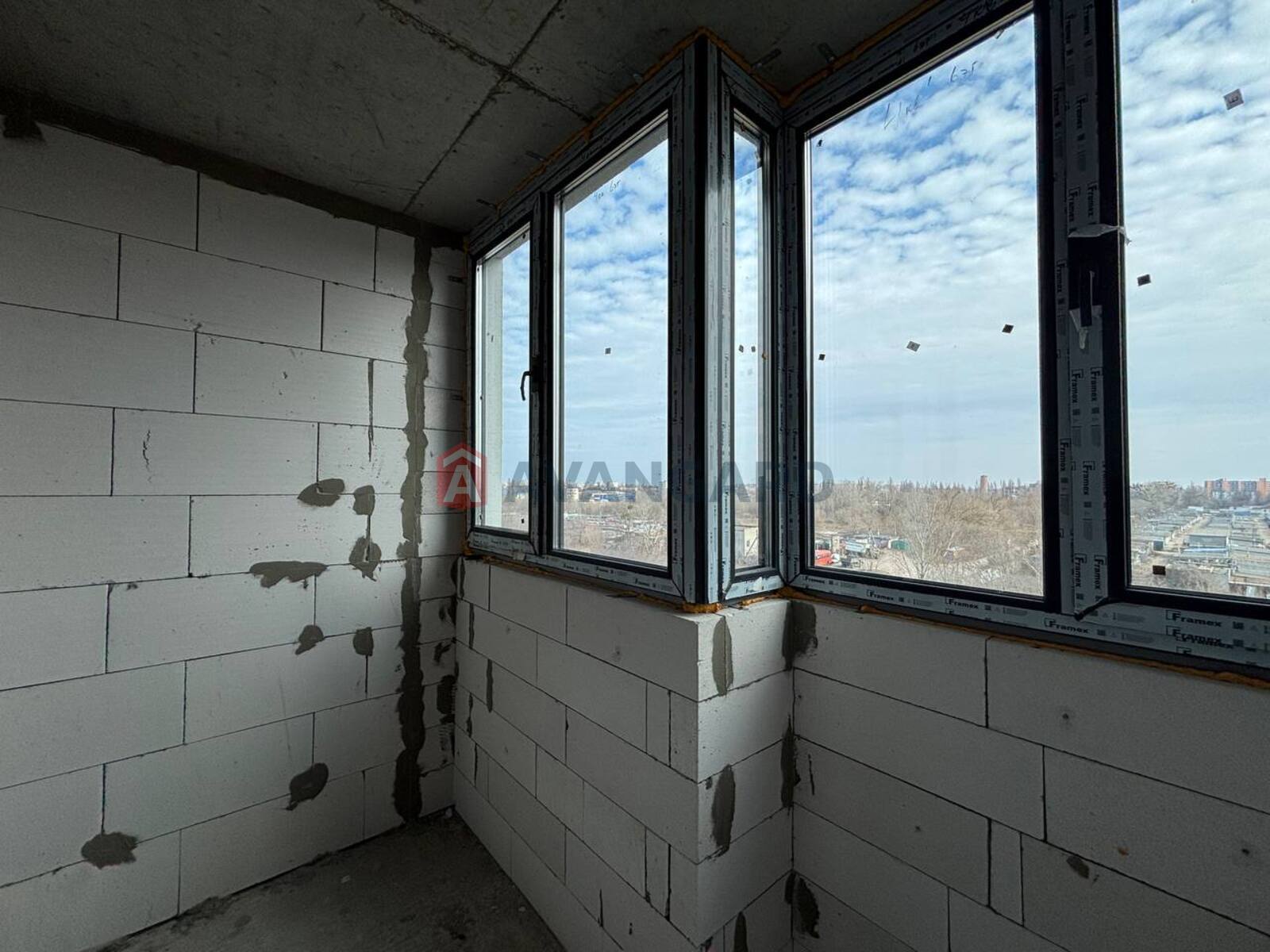 1 ��. ��������, 44/-/14 ��. �., 6/9 ������ ���� 10