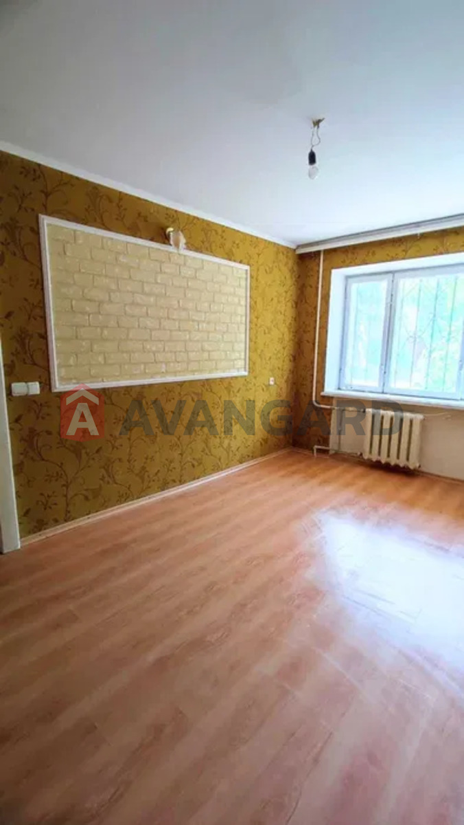 3 ��. ��������, 57/-/6 ��. �., 1/5 ������ ���� 15