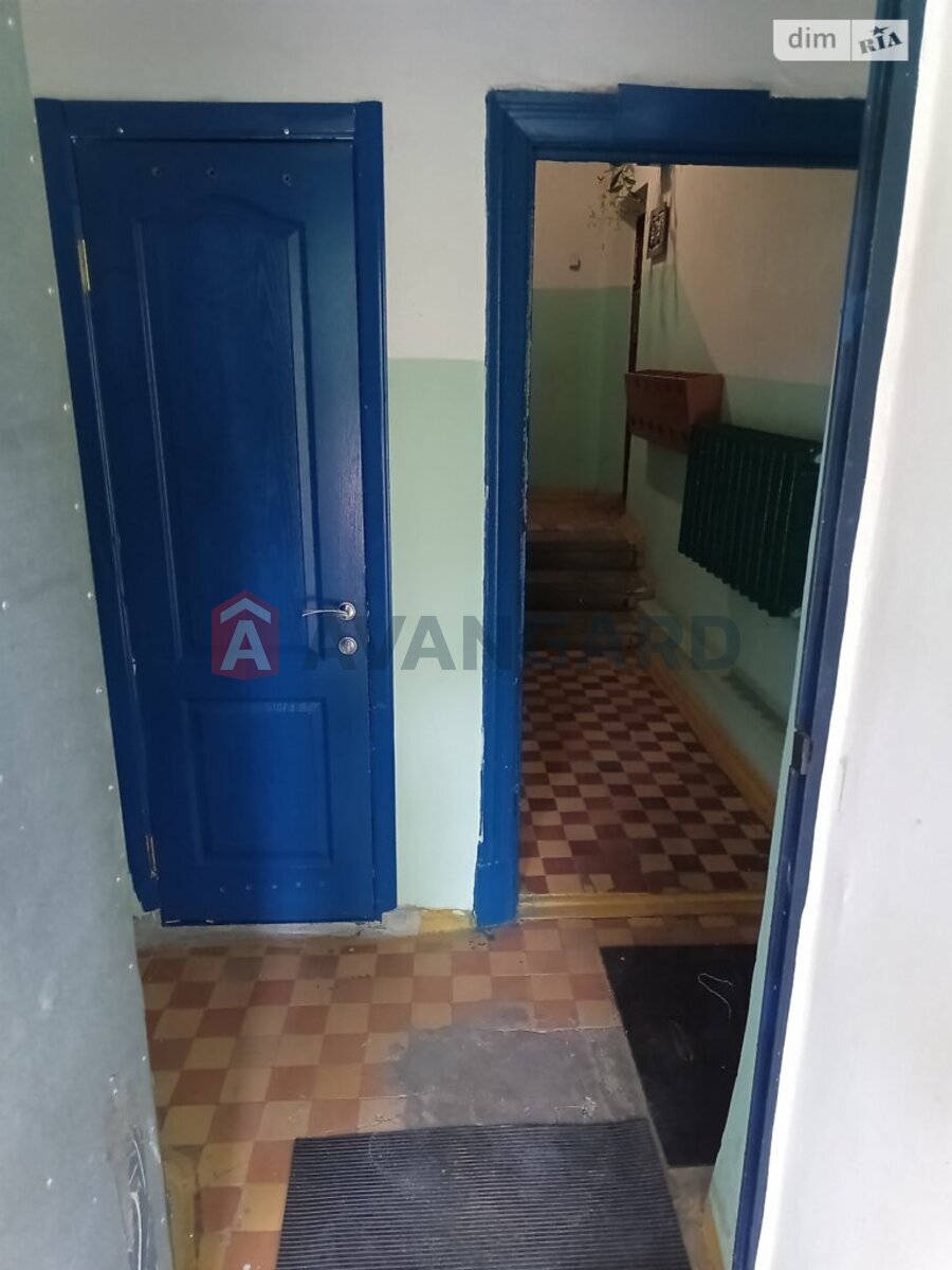 3 ��. ��������, 64/-/6 ��. �., 1/2 ������ ���� 4