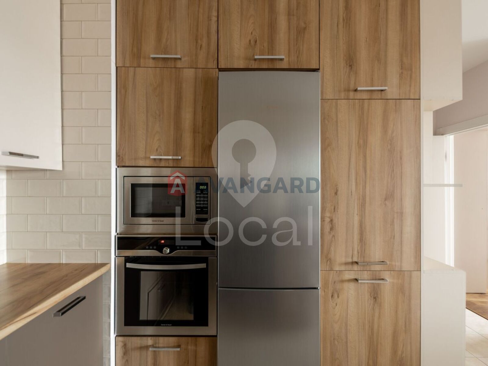 1 ��. ��������, 53/33/20 ��. �., 14/26 ������ ���� 8