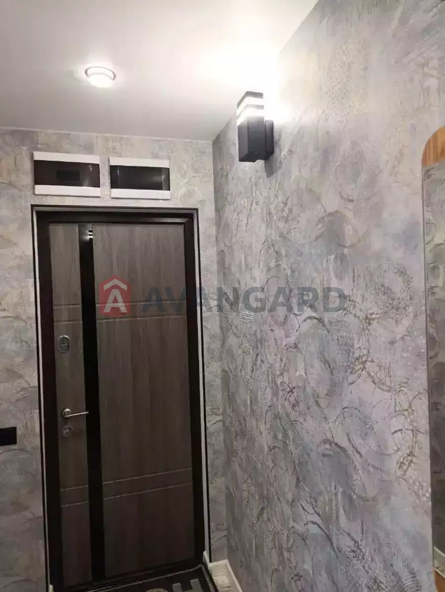 2 ��. ��������, 45/40/6 ��. �., 2/5 ������ ���� 19