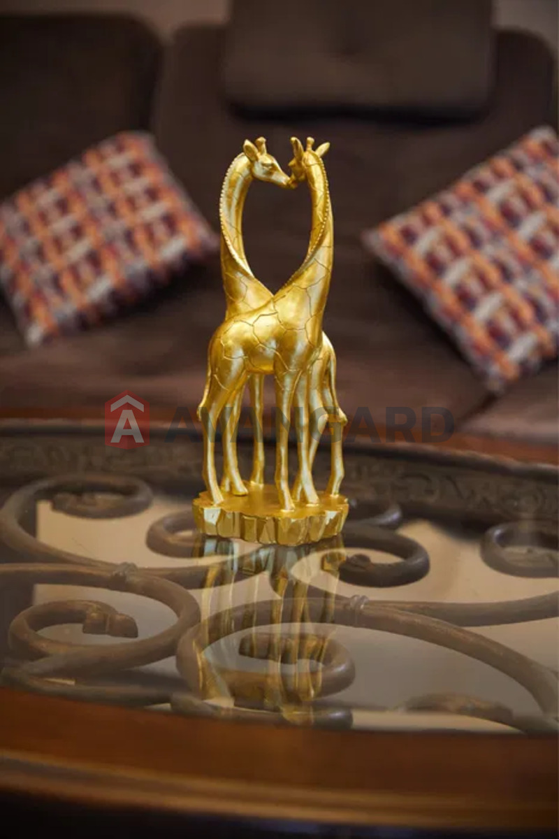 3 ��. ��������, 80/-/25 ��. �., 8/10 ������ ���� 23