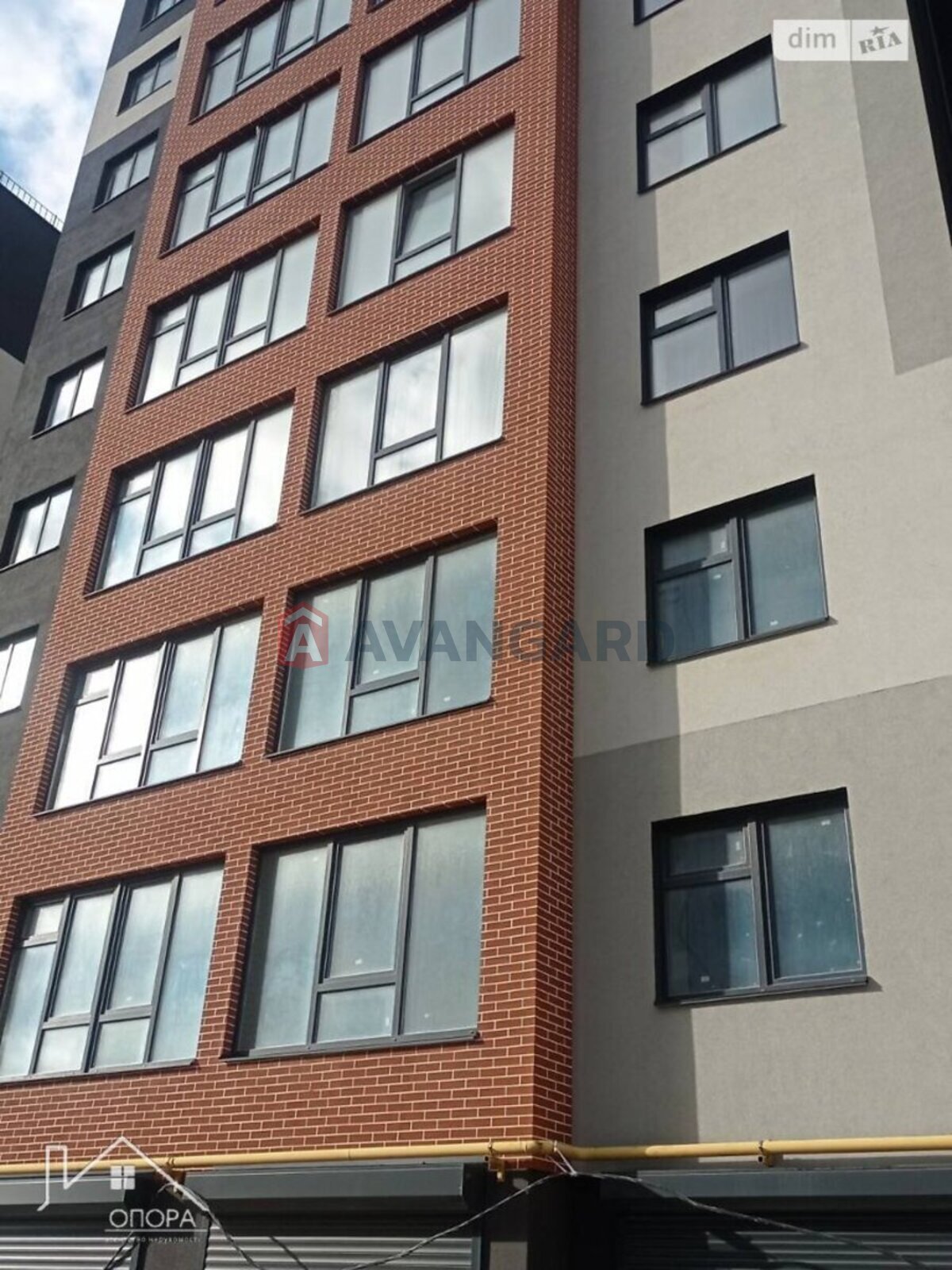 3 ��. ��������, 82/41/20 ��. �., 6/9 ������ ���� 2