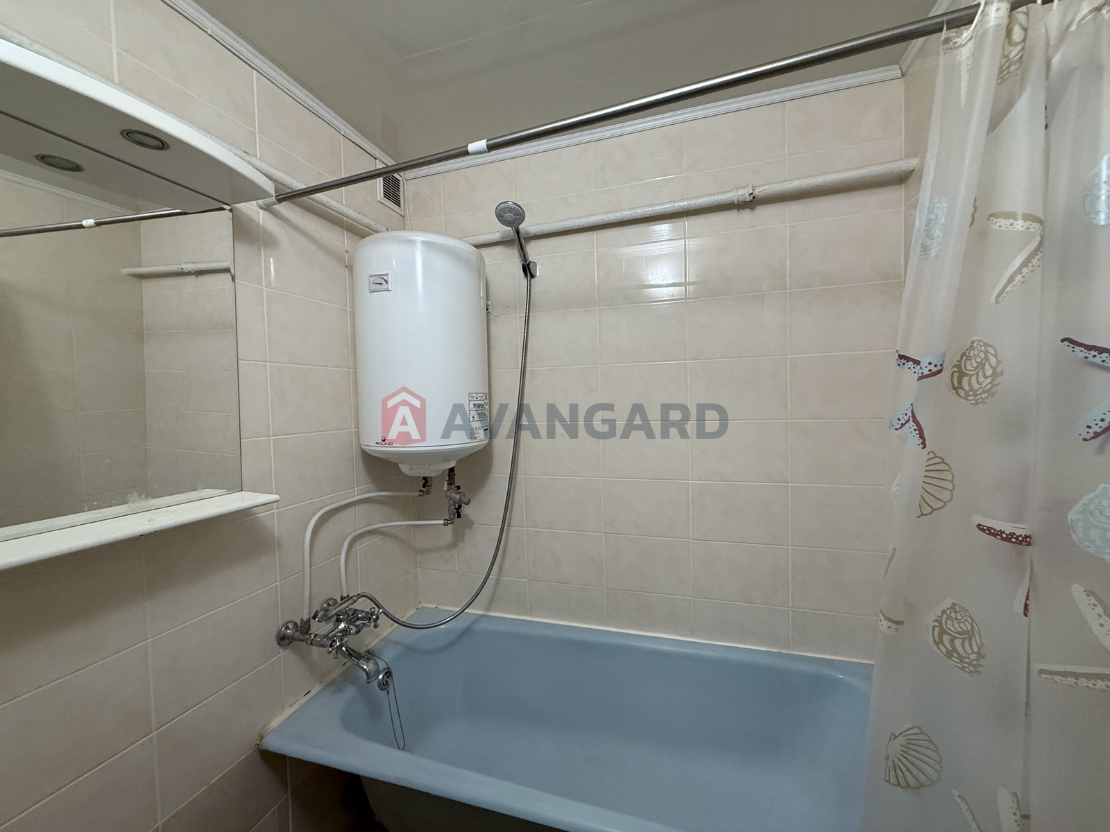 2 ��. ��������, 51.7/30.9/8 ��. �., 10/10 ������ ���� 7