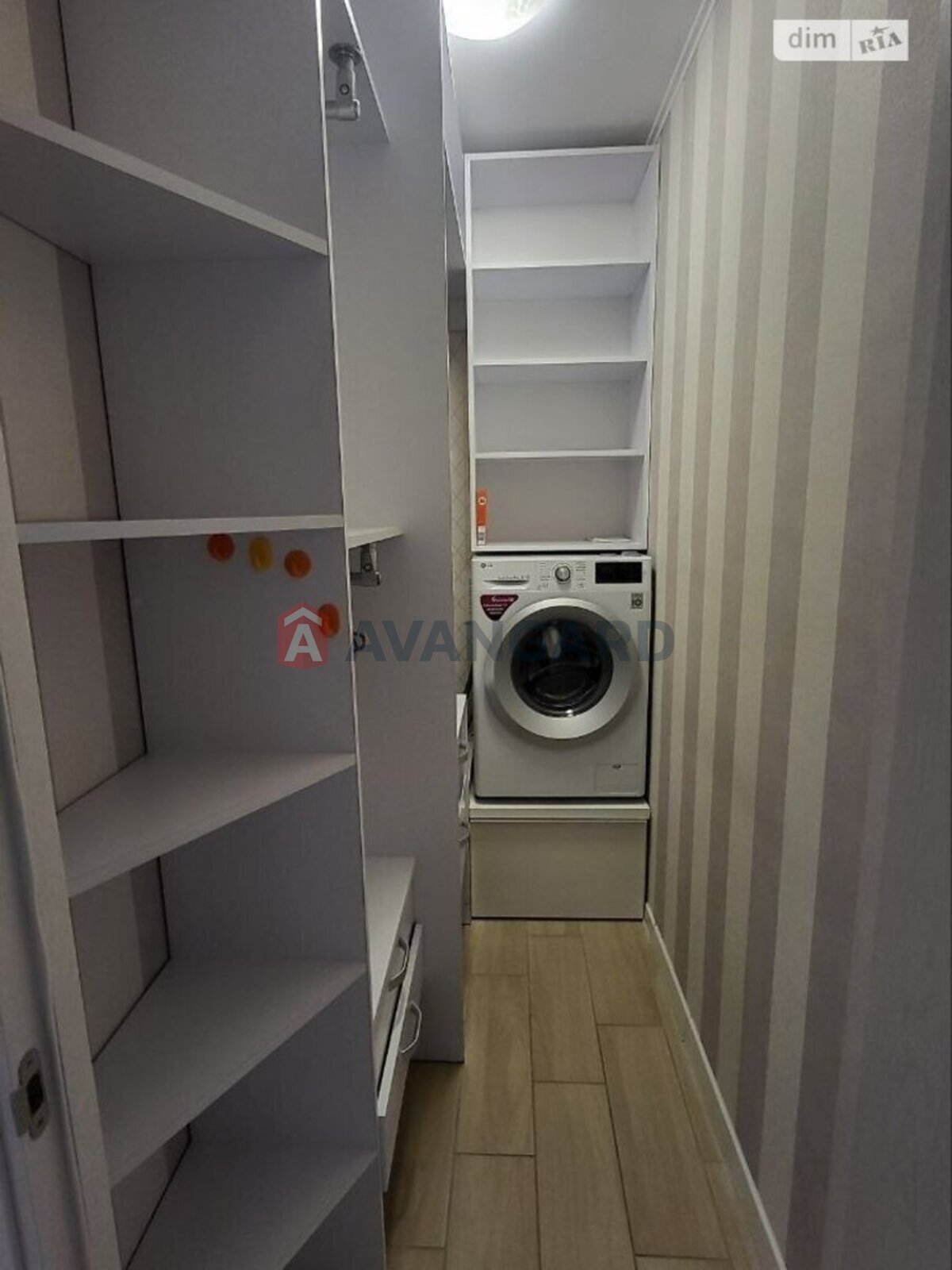 2 ��. ��������, 60/-/- ��. �., 9/9 ������ ���� 6