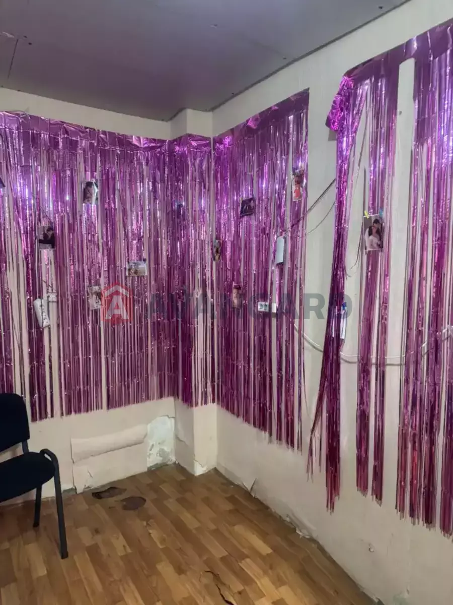 3 ��. ��������, 41/28/9 ��. �., 1/2 ������ ���� 8