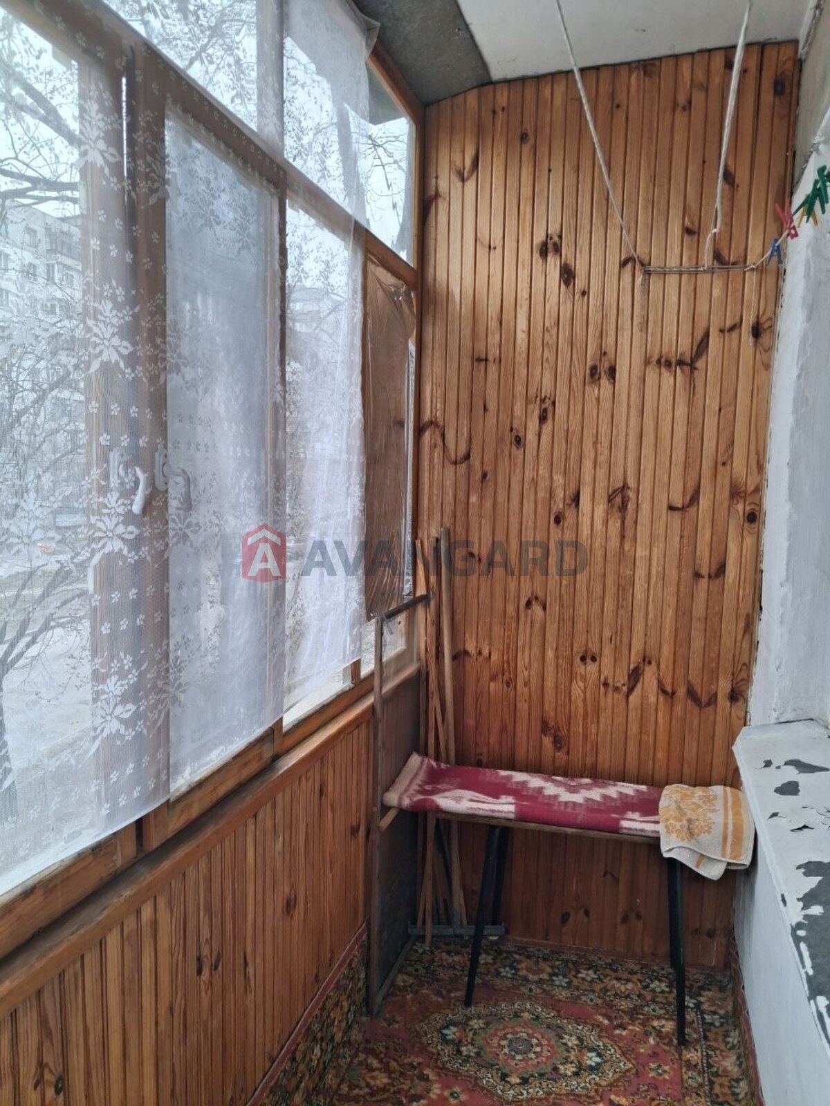 2 ��. ��������, 42.5/29.8/5.8 ��. �., 2/5 ������ ���� 3