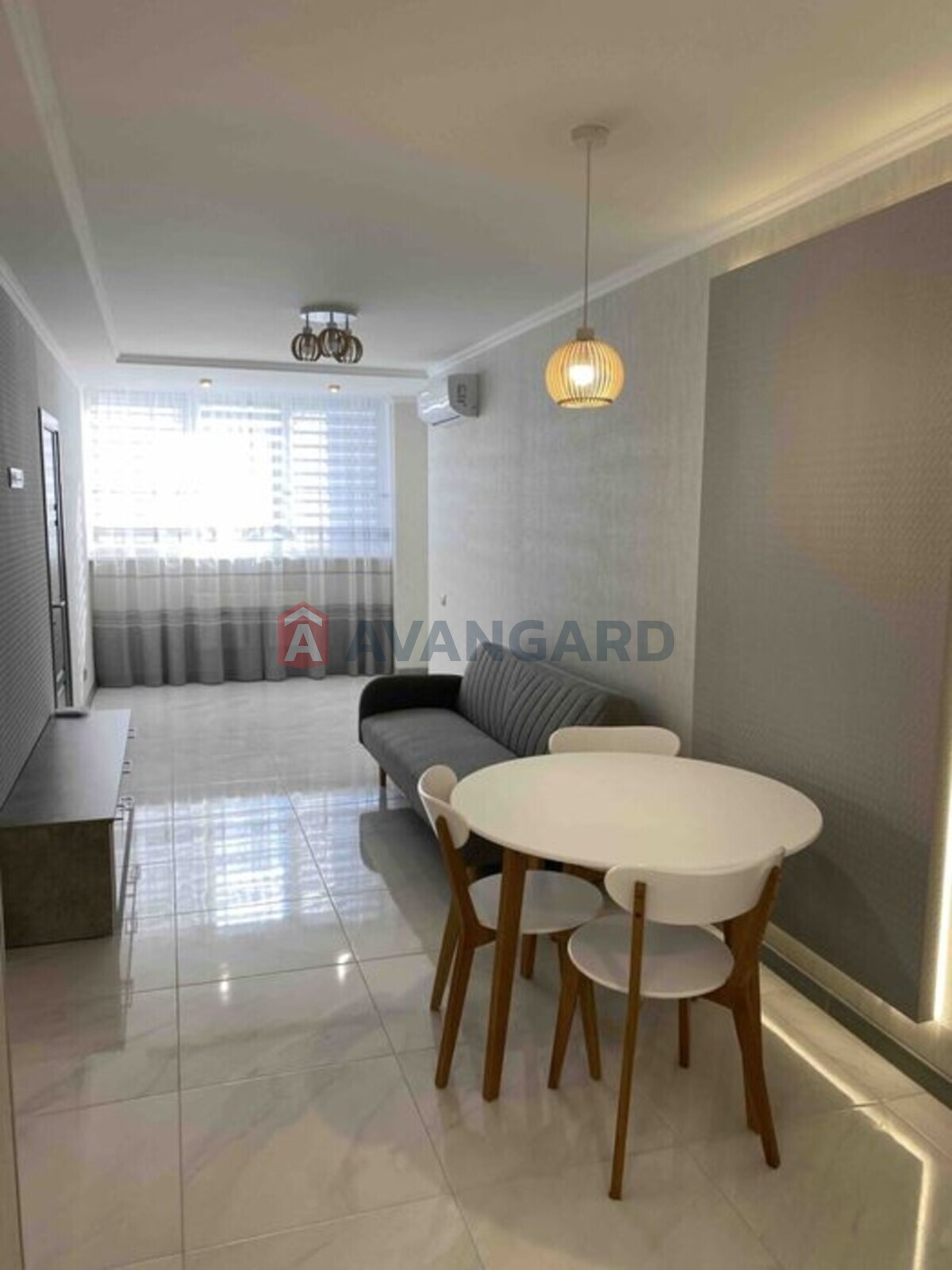 1 ��. ��������, 52/-/10 ��. �., 14/15 ������ ���� 4