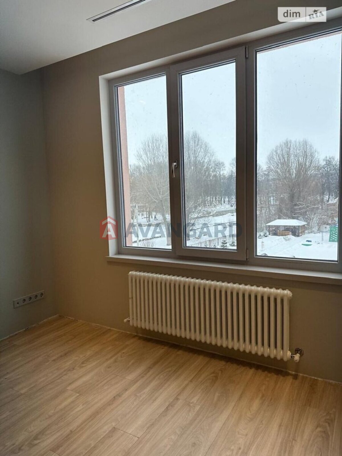 3 ��. ��������, 131/81/22 ��. �., 3/10 ������ ���� 21