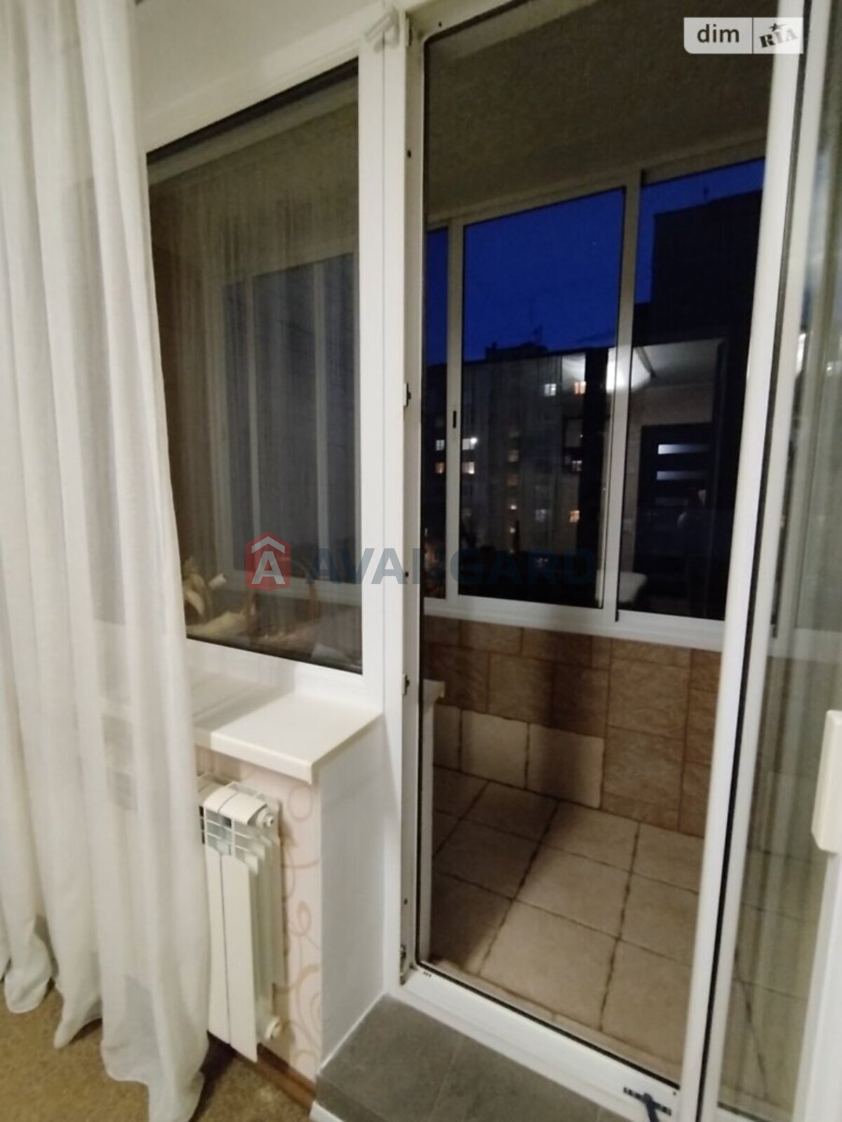 3 ����. ��������, 70/-/- ��. �., 4/9 ���� ���� 17