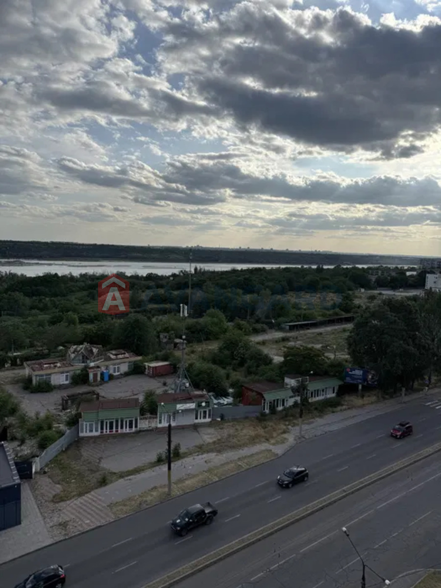 4 ��. ��������, 98/78/20 ��. �., 9/11 ������ ���� 5