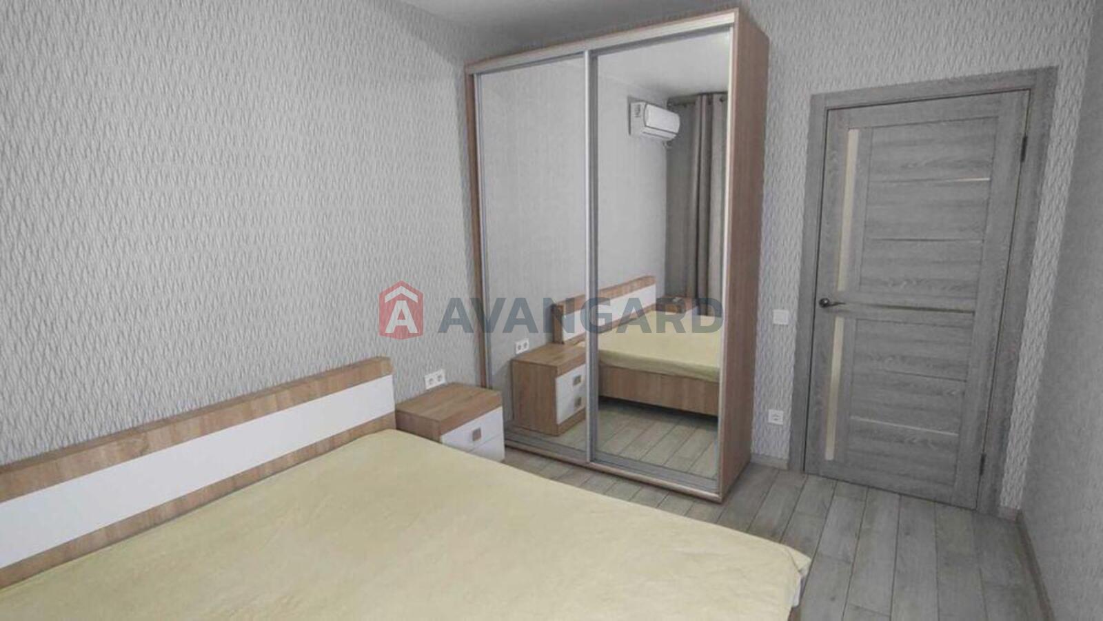 1 ��. ��������, 35/-/8 ��. �., 3/4 ������ ���� 23