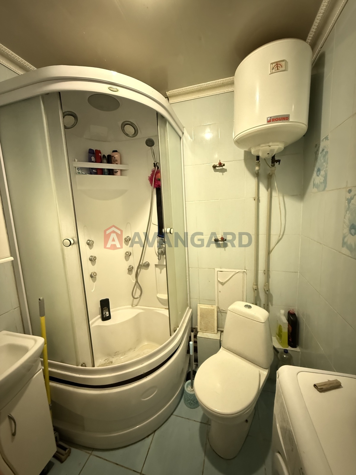 2 ��. ��������, 42/-/6 ��. �., 5/5 ������ ���� 6