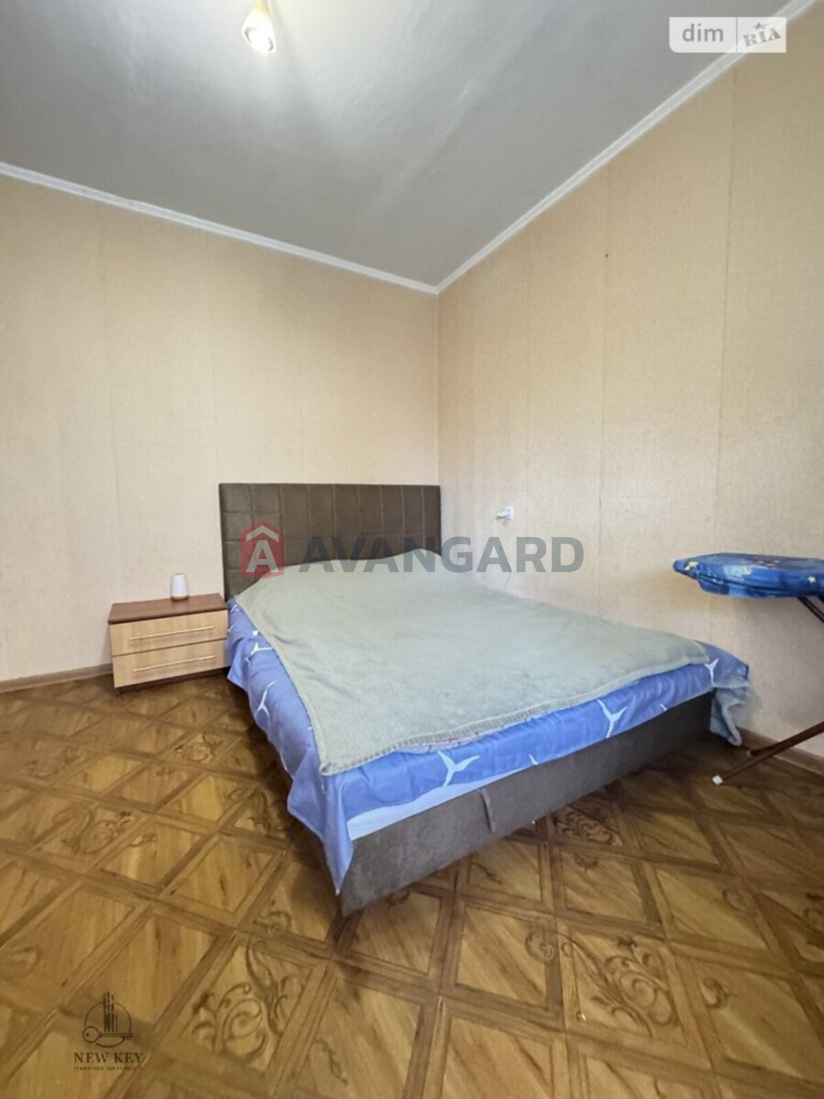 1 ��. ��������, 24/12/6 ��. �., 2/5 ������ ���� 5