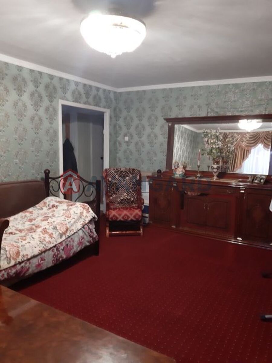 3 ��. ��������, 72/-/16 ��. �., 3/5 ������ ���� 3